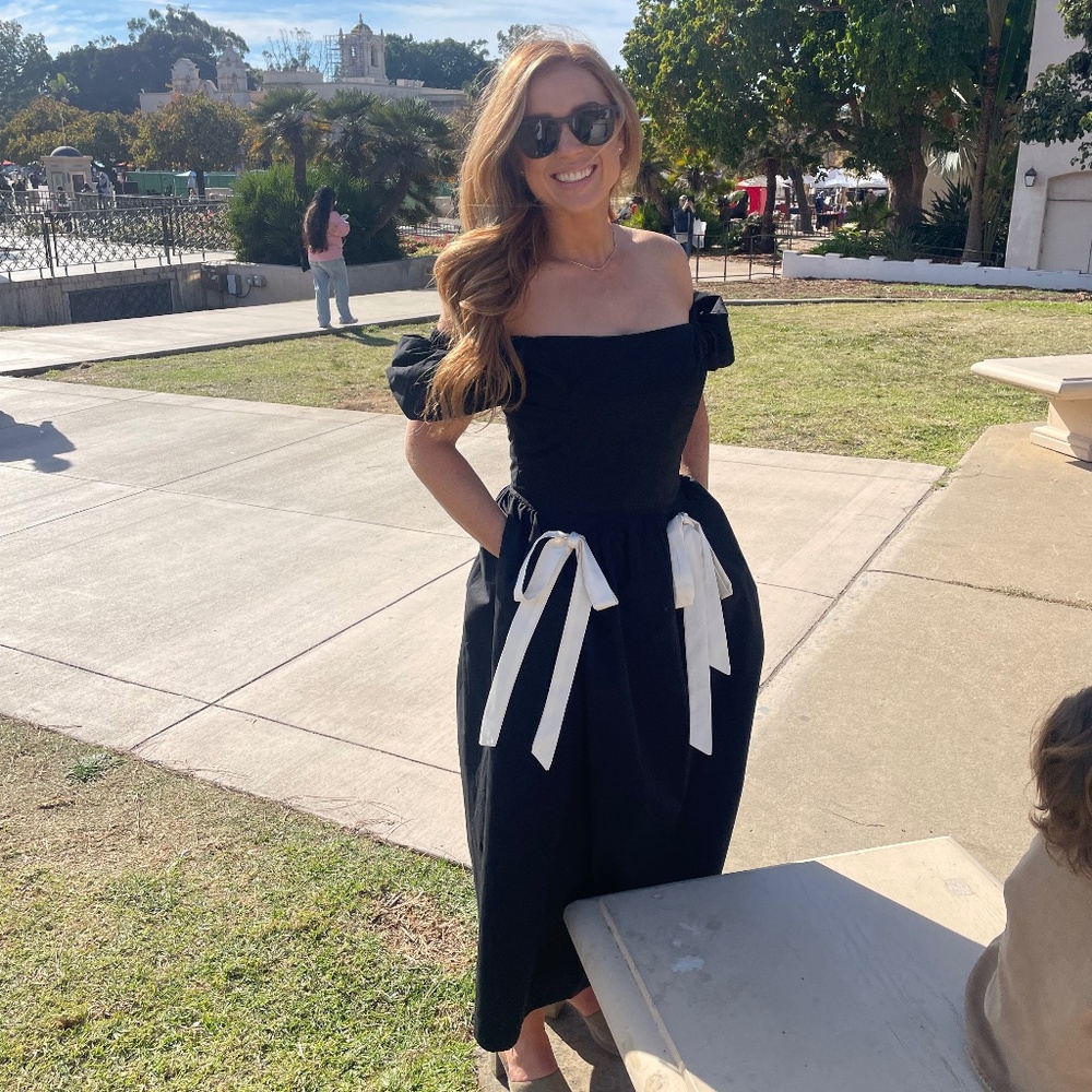Black dress with Bow Details | Small | Bump friendly